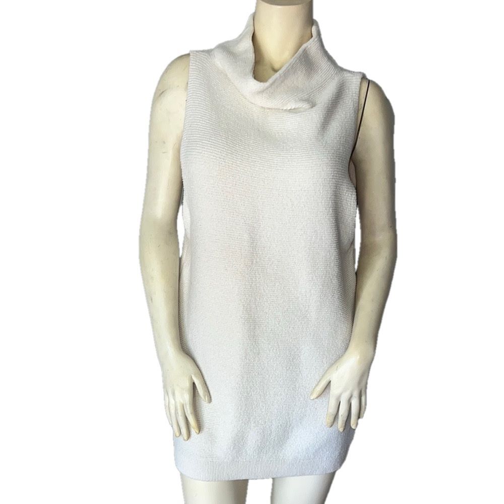 Free People Cream Ribbed Sleeveless Pullover Tunic Sweater Dress. Size Small.